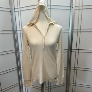 Only worn once! Polo jeans brand women’s top. Size L. Light cream color.